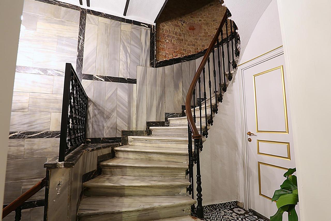 Istanbul Taksim Istiklal Street Kamil Hotel - Historical Ngoại thất bức ảnh