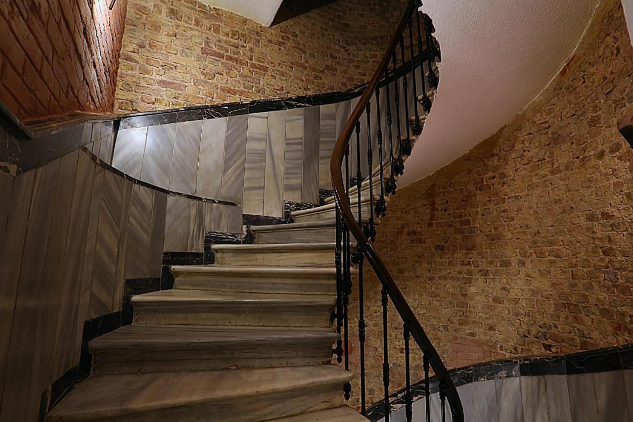 Istanbul Taksim Istiklal Street Kamil Hotel - Historical Ngoại thất bức ảnh