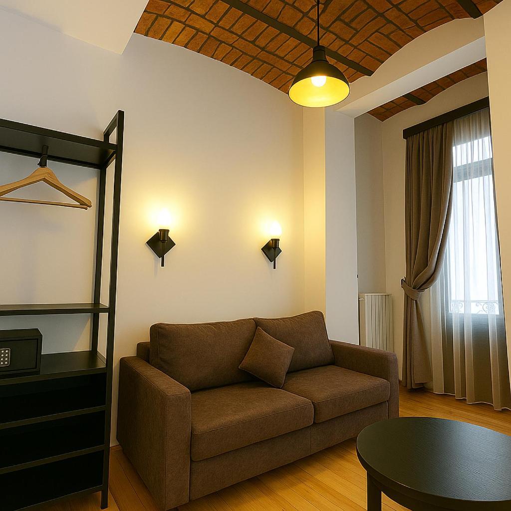 Istanbul Taksim Istiklal Street Kamil Hotel - Historical Ngoại thất bức ảnh